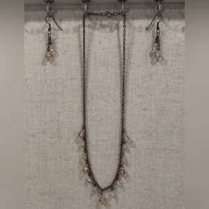 Vintage beaded necklace & dangle earrings